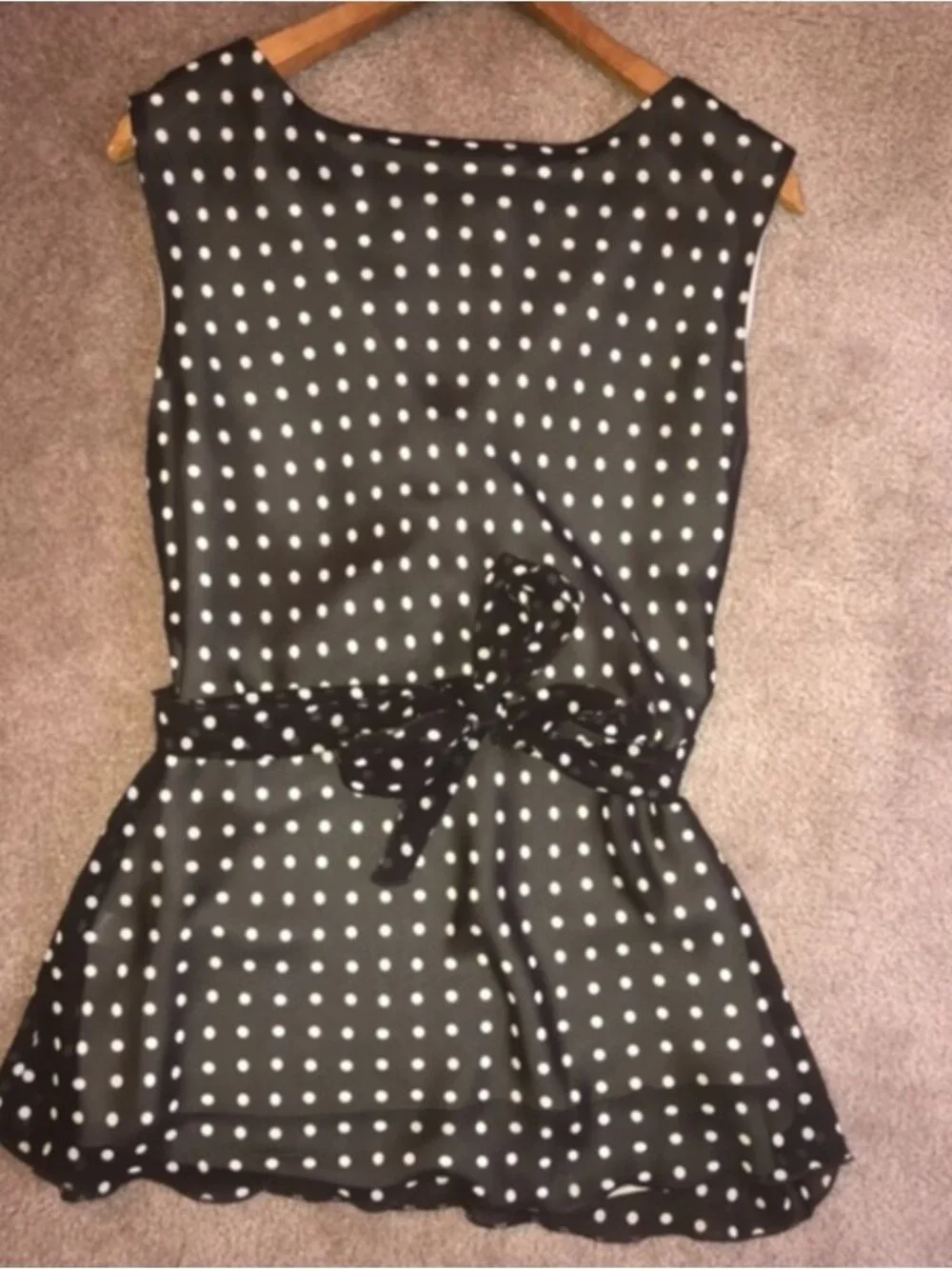 Brown Polka Dot Sleveless Blouse - Picture 1 of 1